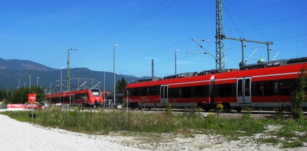 Järnvägsstationen i Garmisch är inte mer än en stor hållplats. Inga loktåg idag